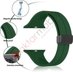 Apple Watch Ultra 49 mm uyumlu Silikon Kordon Magnetik D Tokalı Spor Kayış Mıknatıslı Toka Kırmızı