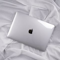 MacBook Air 13 M1 2021 Kılıf Koruyucu Kapak 13.3'' A2337 Uyumlu Şeffaf Parlak Tasarım Hava Kanallı