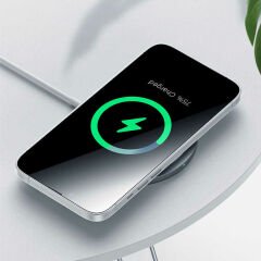 Apple iPhone 13 Kılıf Benks Lollipop Protective Kapak
