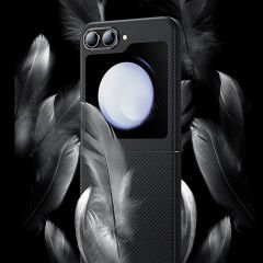 Galaxy Z Flip 5 Kılıf Karbon Fiber Benks Essential ArmorAir 600D Kevlar Kapak