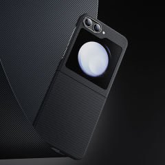 Galaxy Z Flip 5 Kılıf Karbon Fiber Benks Essential ArmorAir 600D Kevlar Kapak