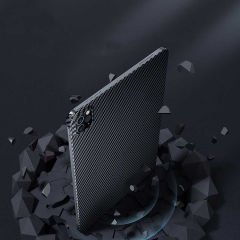 Apple iPad Pro 11 2021 (3.Nesil) Kılıf Benks Essential Kevlar Karbon Fiber Kapak