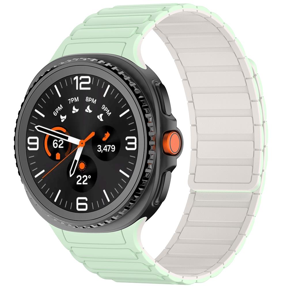 Samsung Galaxy Watch 8 Classic 46 mm Magnetik Silikon Kordon Baklalı Desenli Mıknatıslı Kayış Yeşil - Starlight