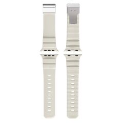 Apple Watch Ultra / Ultra 2 49 Uyumlu Silikon Kordon Ayarlanabilir Klipsli Metal Tokalı Kayış