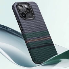 Apple iPhone 15 Pro Max Kılıf Magsafe Şarj Özellikli Karbon Fiber Tasarımlı Benks Aurora ArmorPro Kevlar Kapak